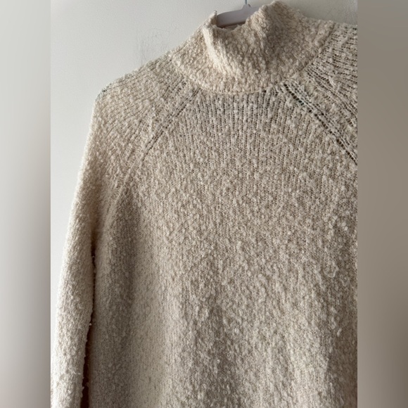 Aerie Cream Wool Oversized Popcorn Texture Mock Neck Sweater - Picture 2 of 6